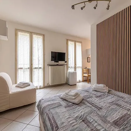Di - In Centro A 1 Min Da E Stazione - Wifi Appartement *