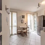 Di - In Centro A 1 Min Da E Stazione - Wifi Apartment Lecco