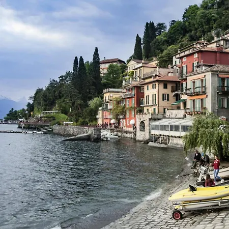 Di - In Centro A 1 Min Da E Stazione - Wifi Daire *